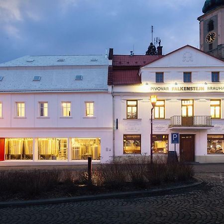 Pivovar Falkenstejn Krásná Lípa Bagian luar foto